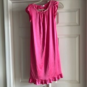 EUC. Hot pink old fashioned nightgown